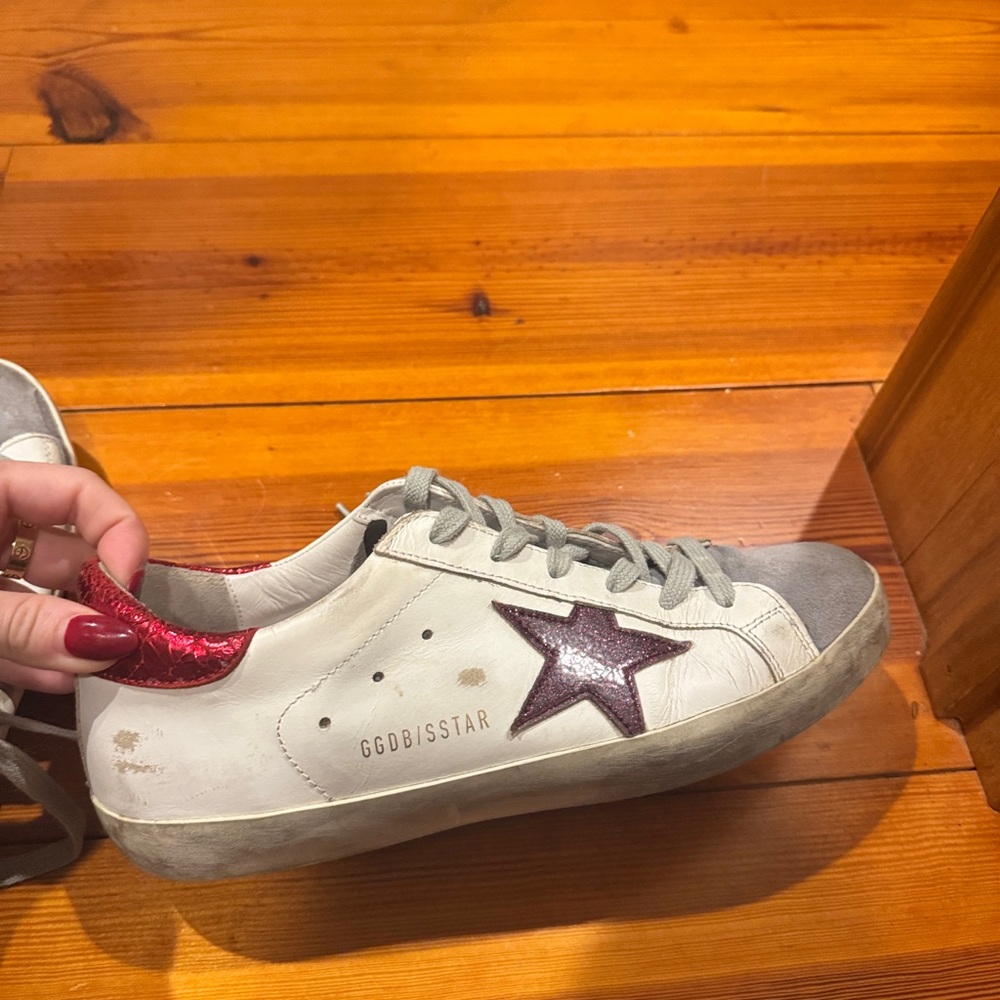 Golden Goose Distressed Sneakers - White / Red / Grey
